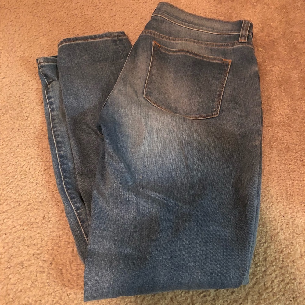 ‼️MUST GO‼️MAKE OFFER‼️Light wash jeans
